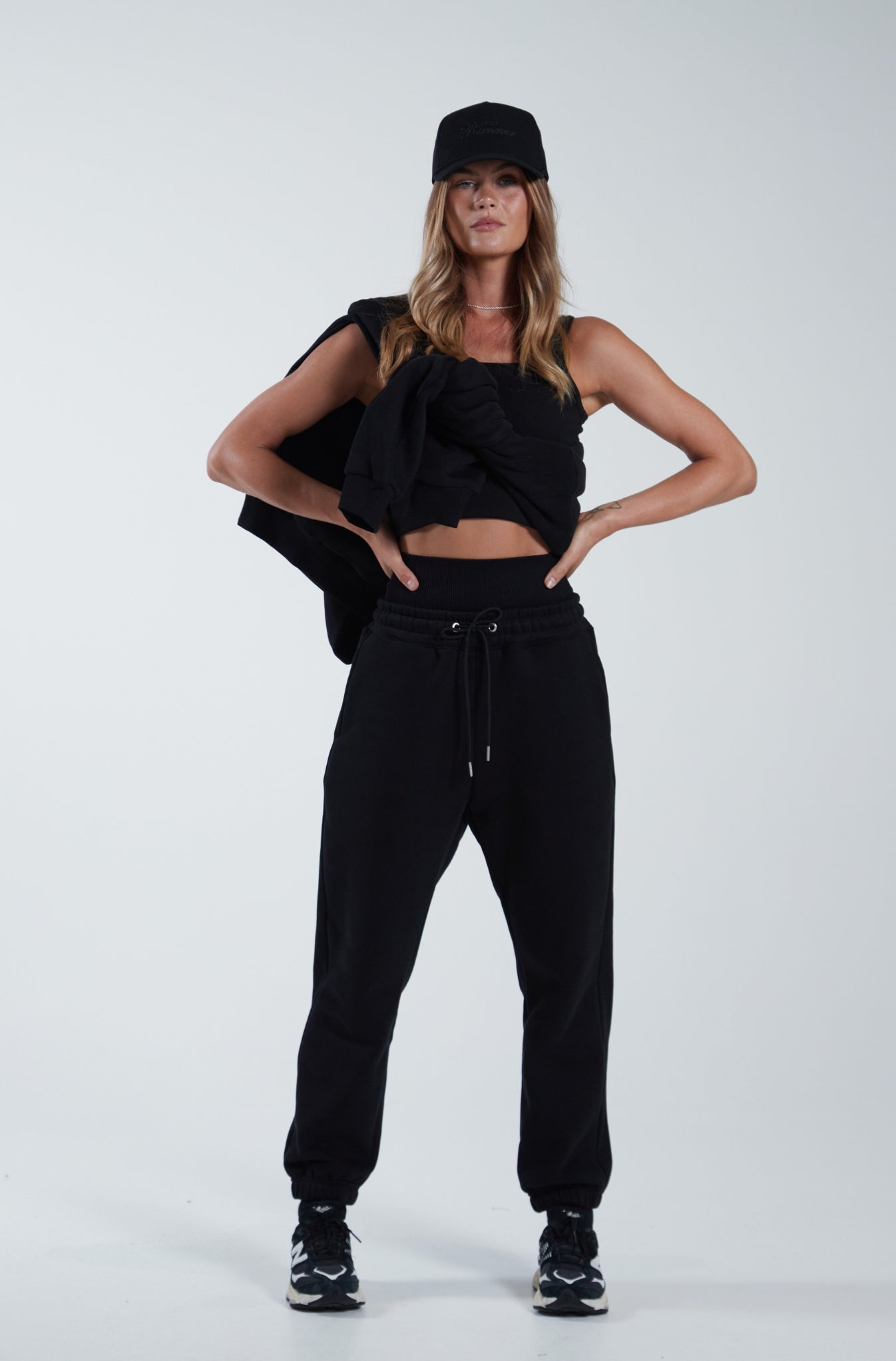 Black Staple Sweatpants for Comfort