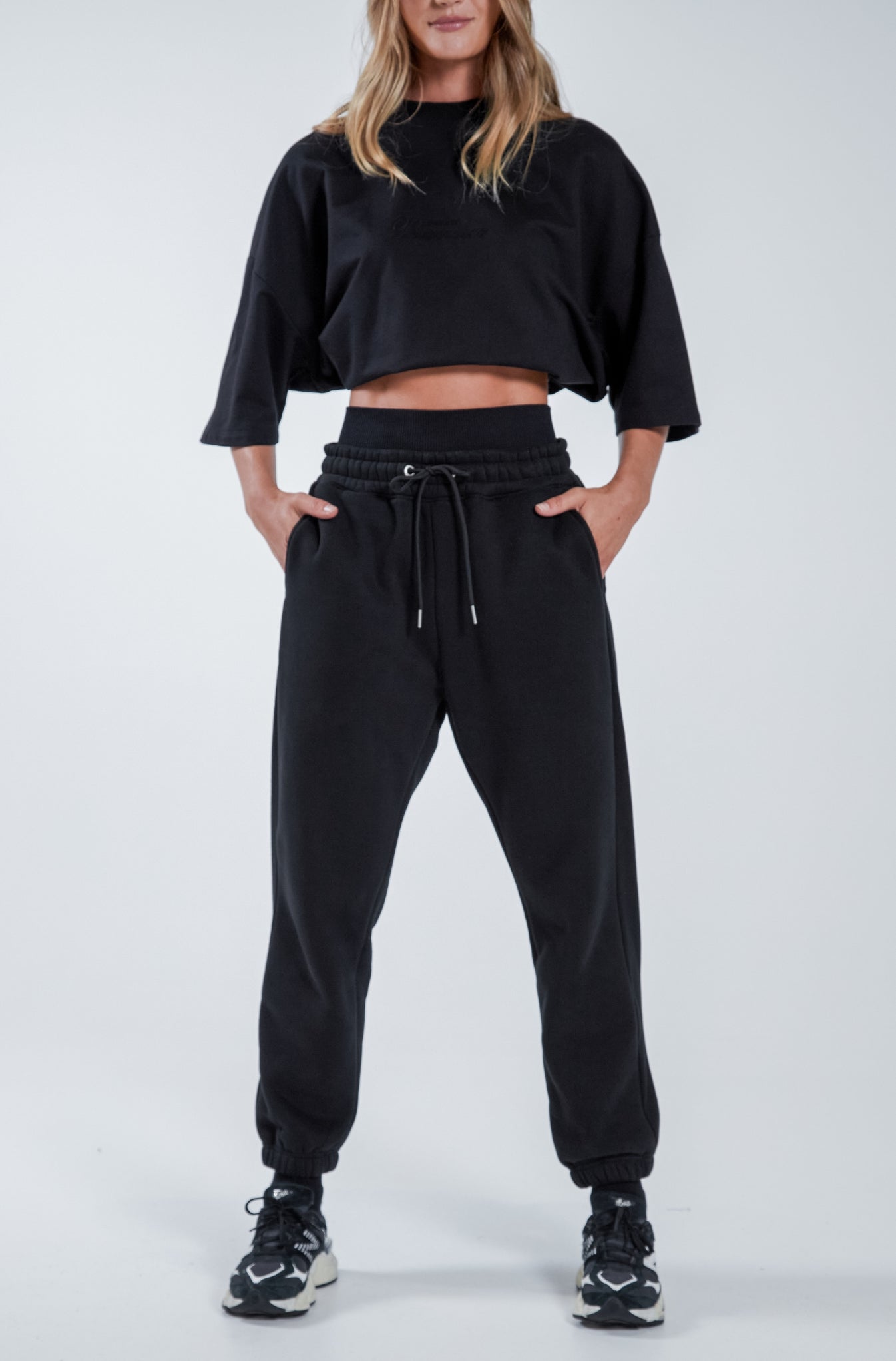 Black Staple Sweatpants for Comfort