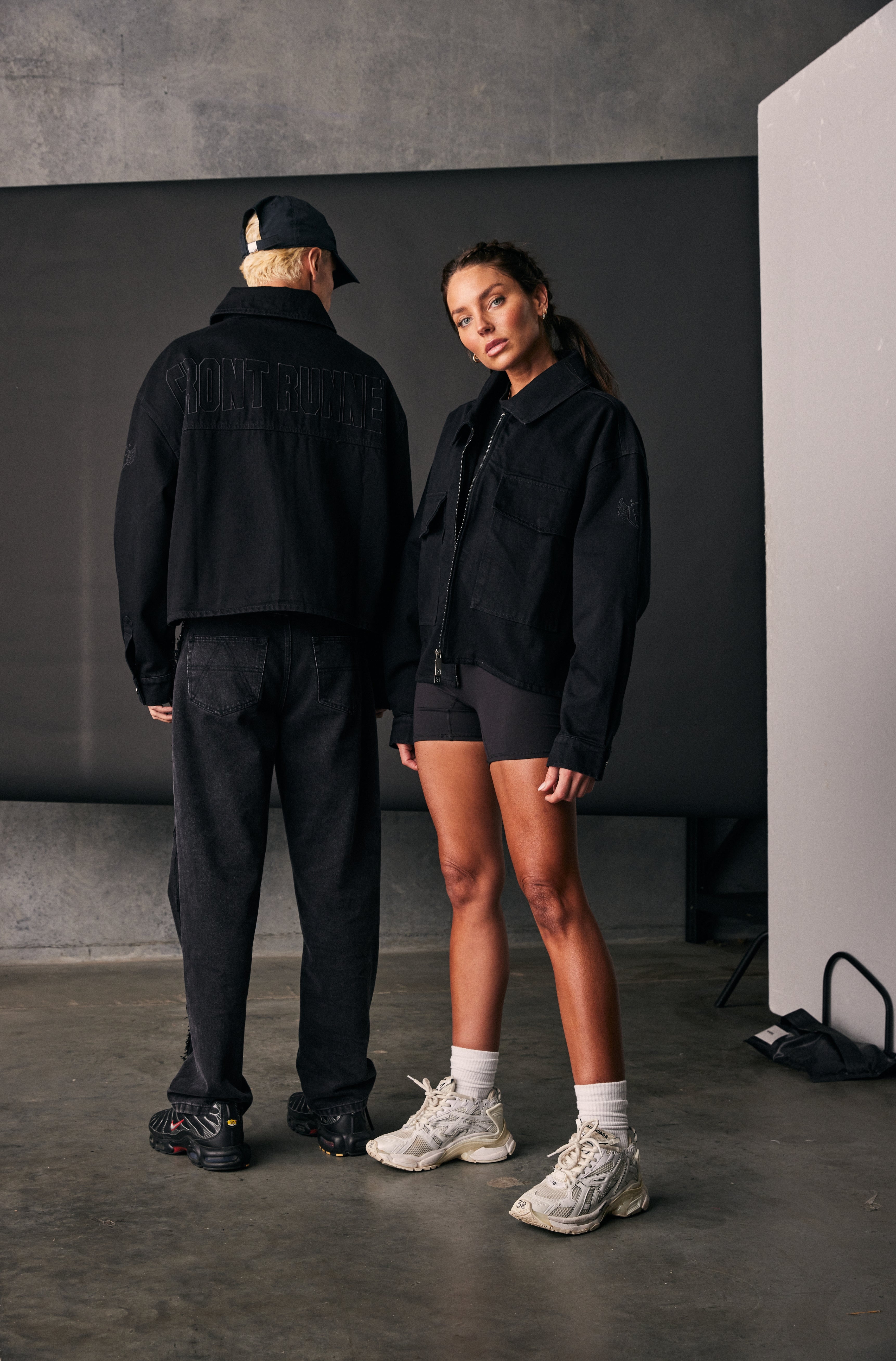 Black Denim Boxy Jacket - Stylish Casual Wear