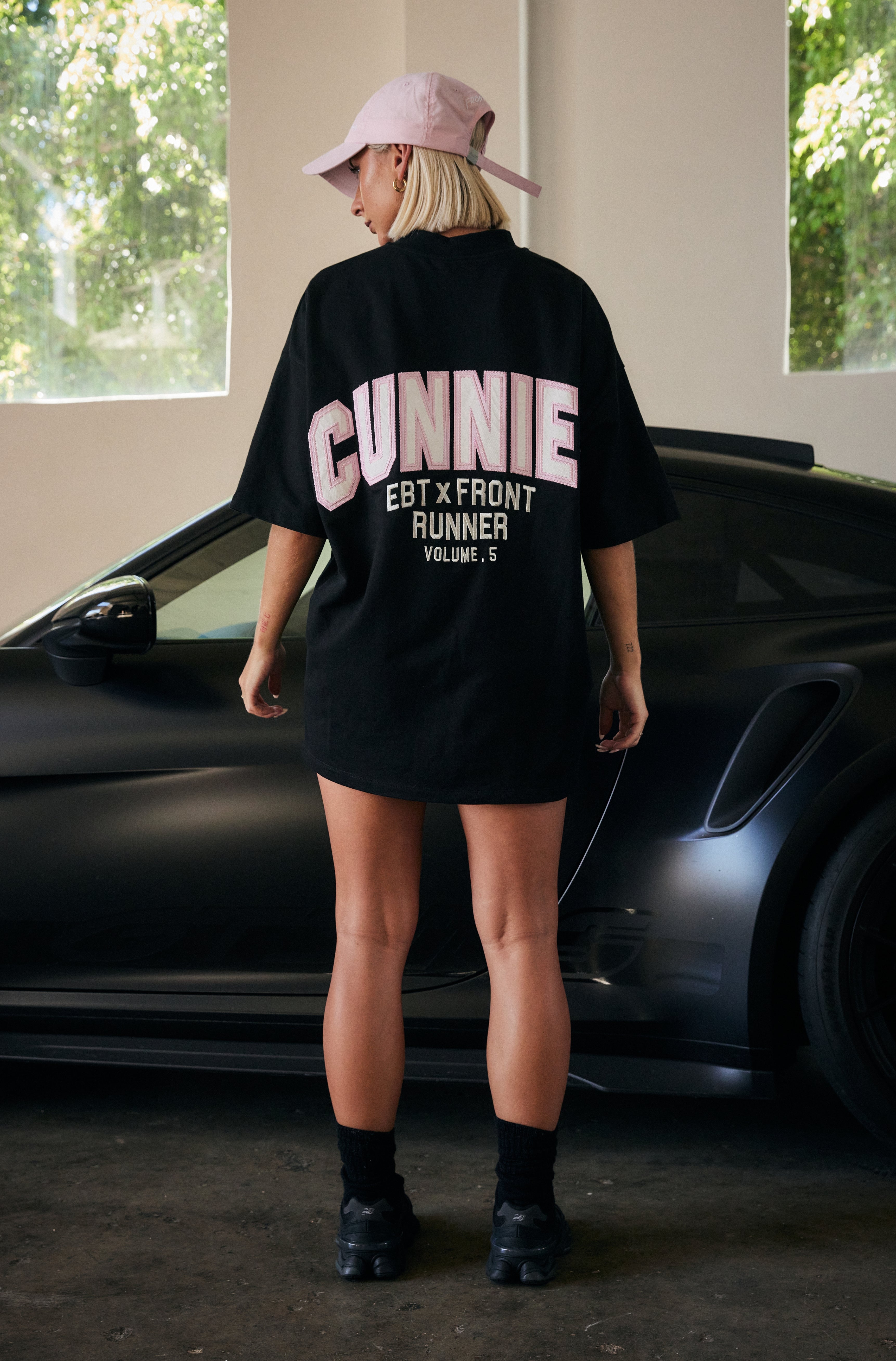Black Sakura V5 Cunnies Tee