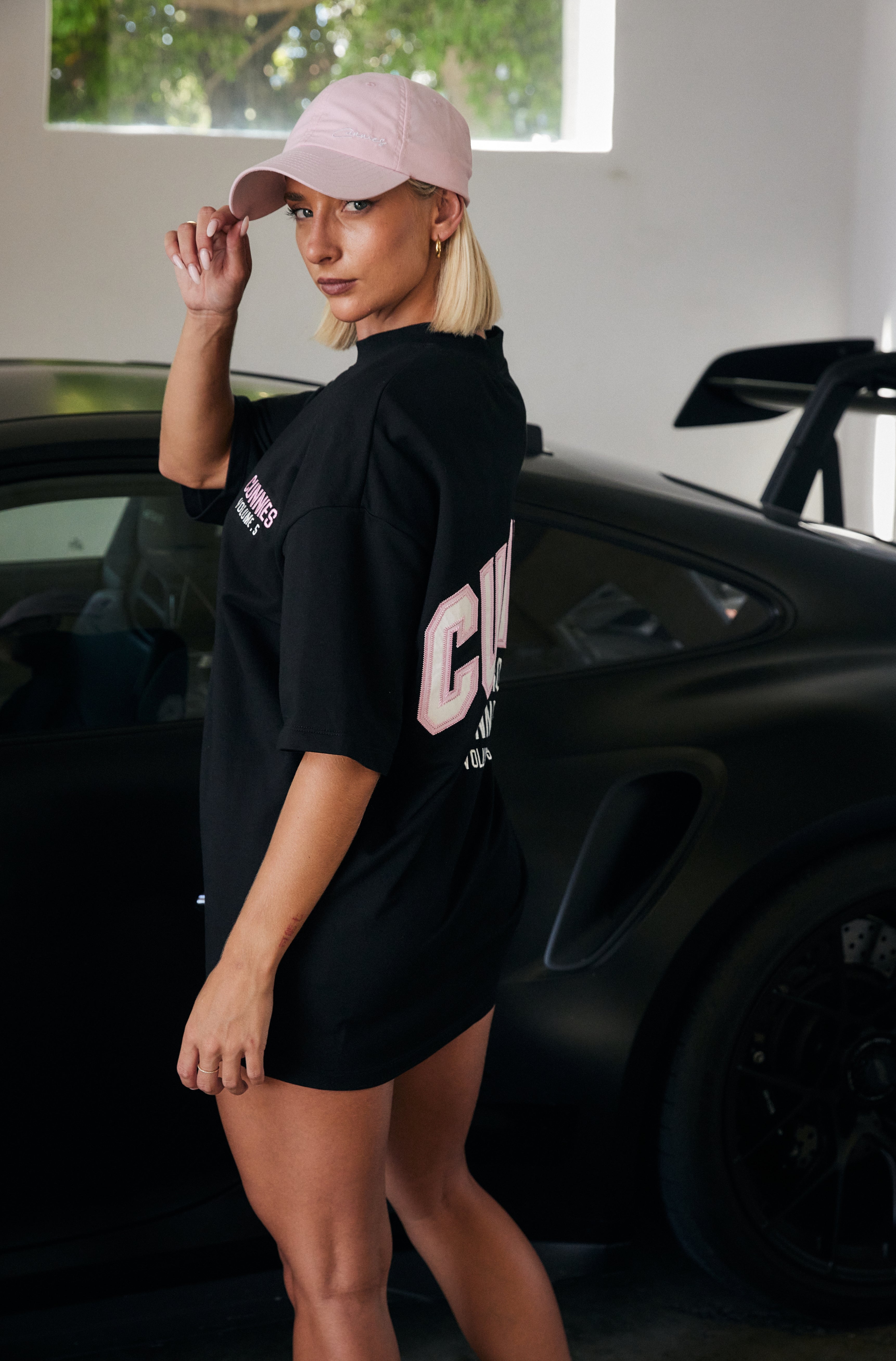 Black Sakura V5 Cunnies Tee