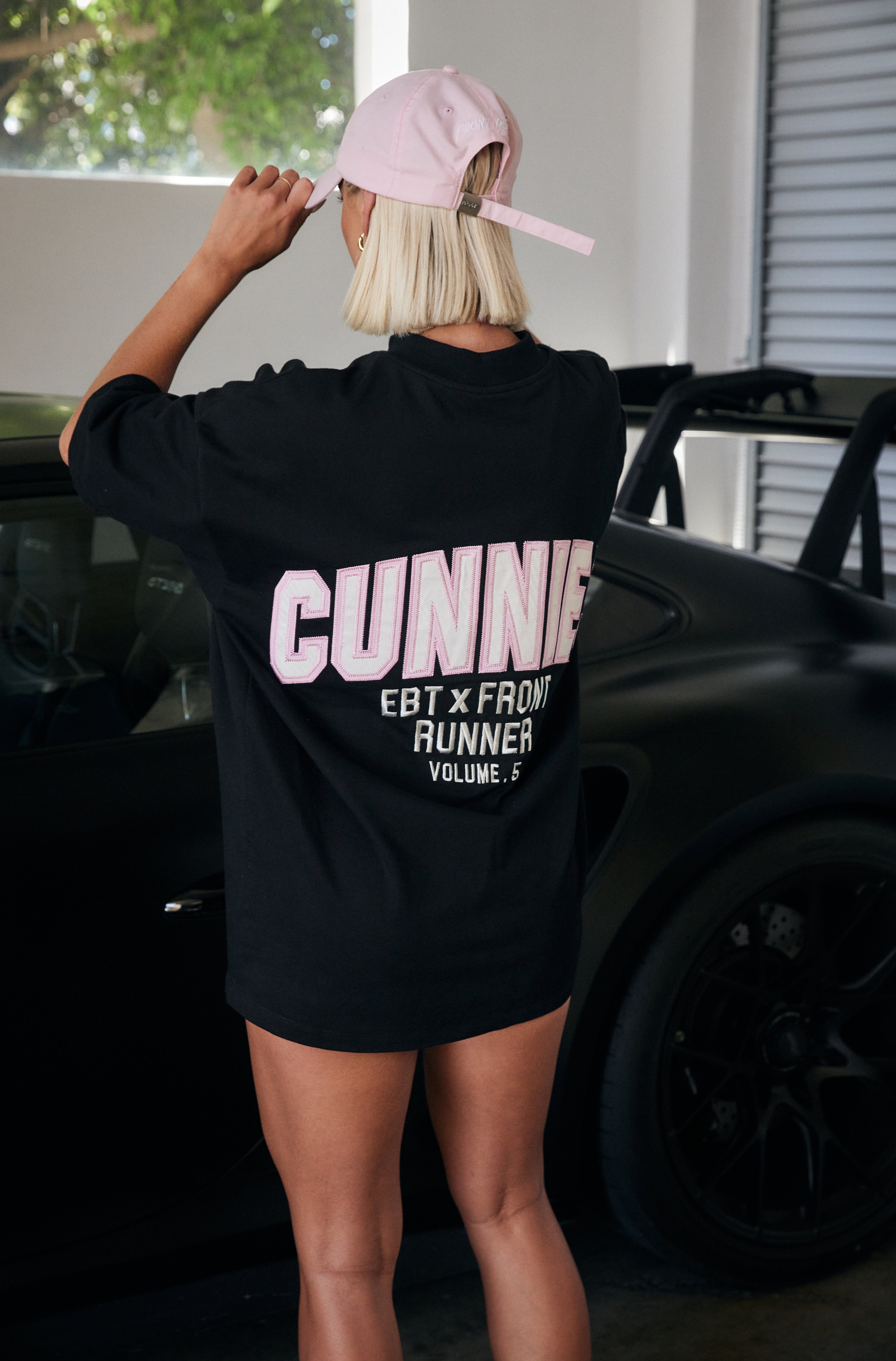 Black Sakura V5 Cunnies Tee