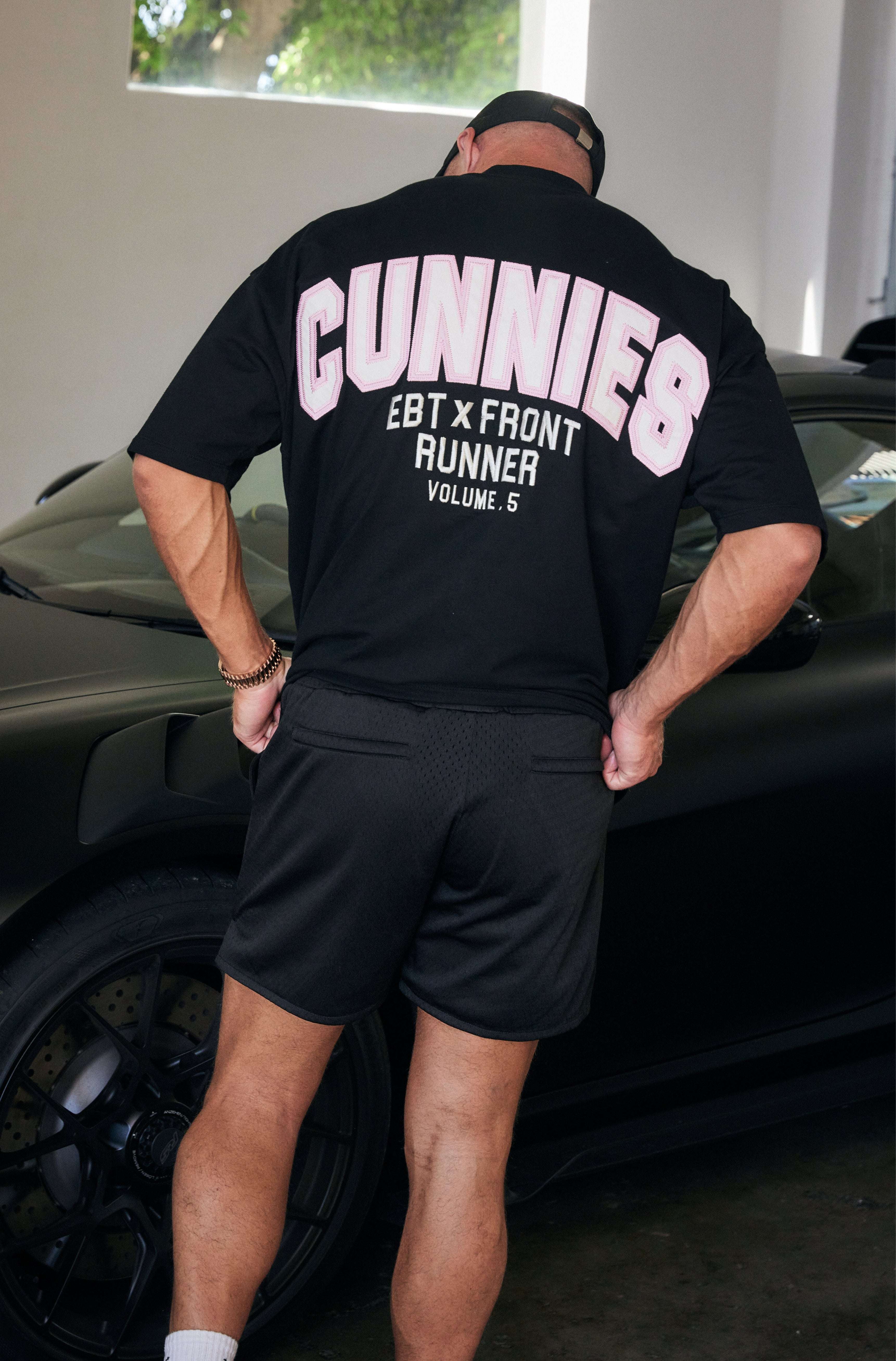 Black Sakura V5 Cunnies Tee