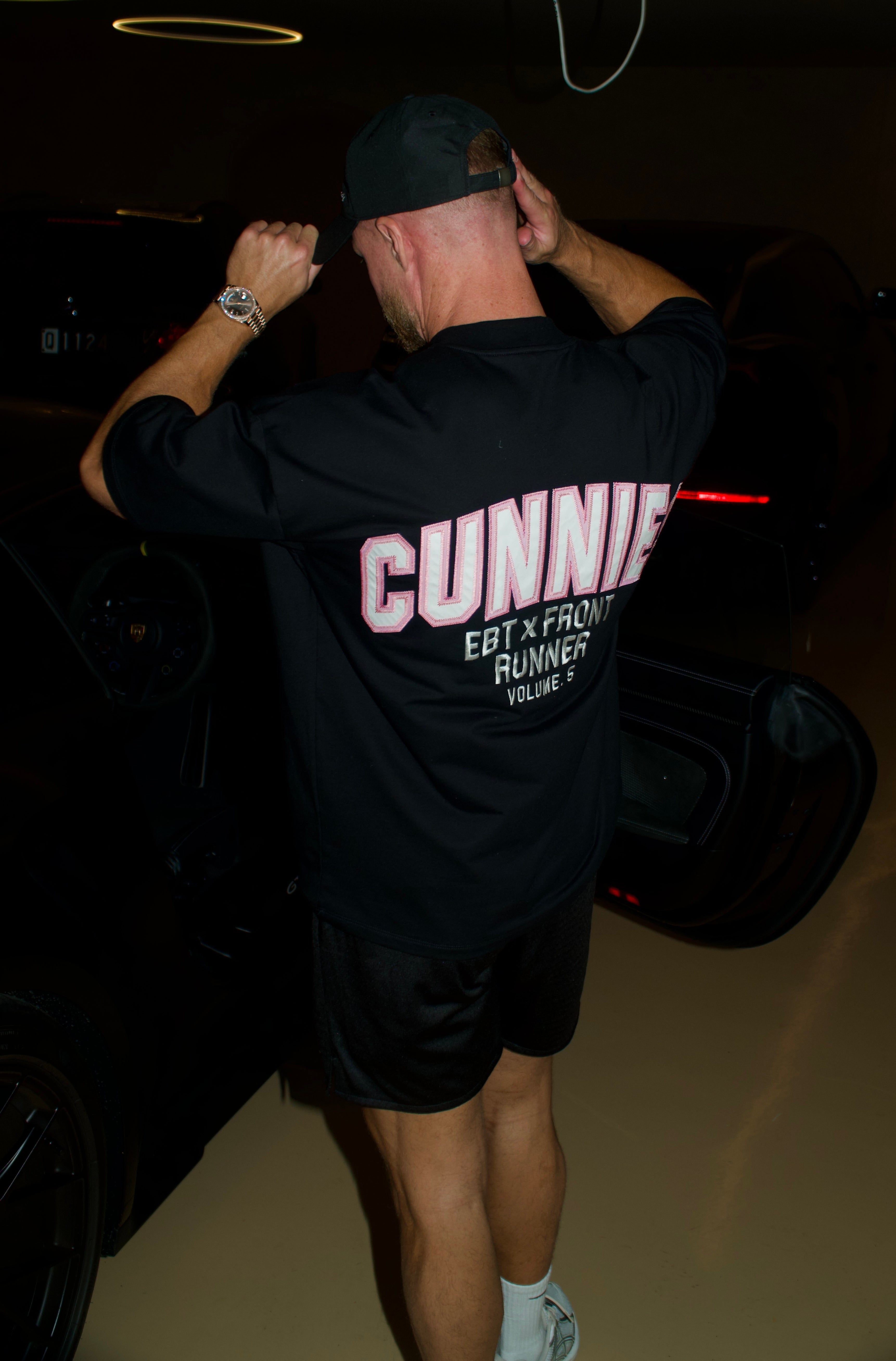 Black Sakura V5 Cunnies Tee