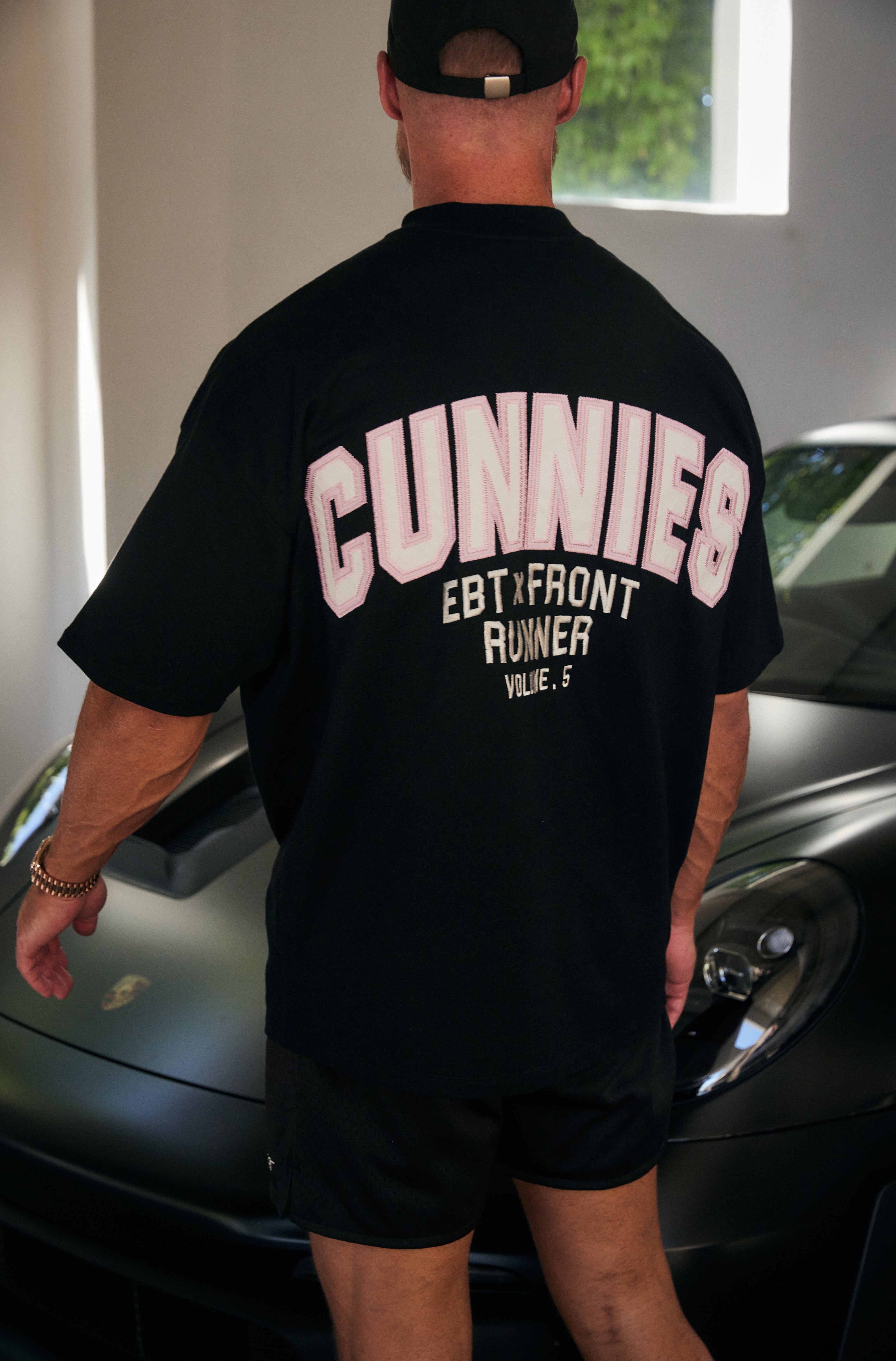 Black Sakura V5 Cunnies Tee