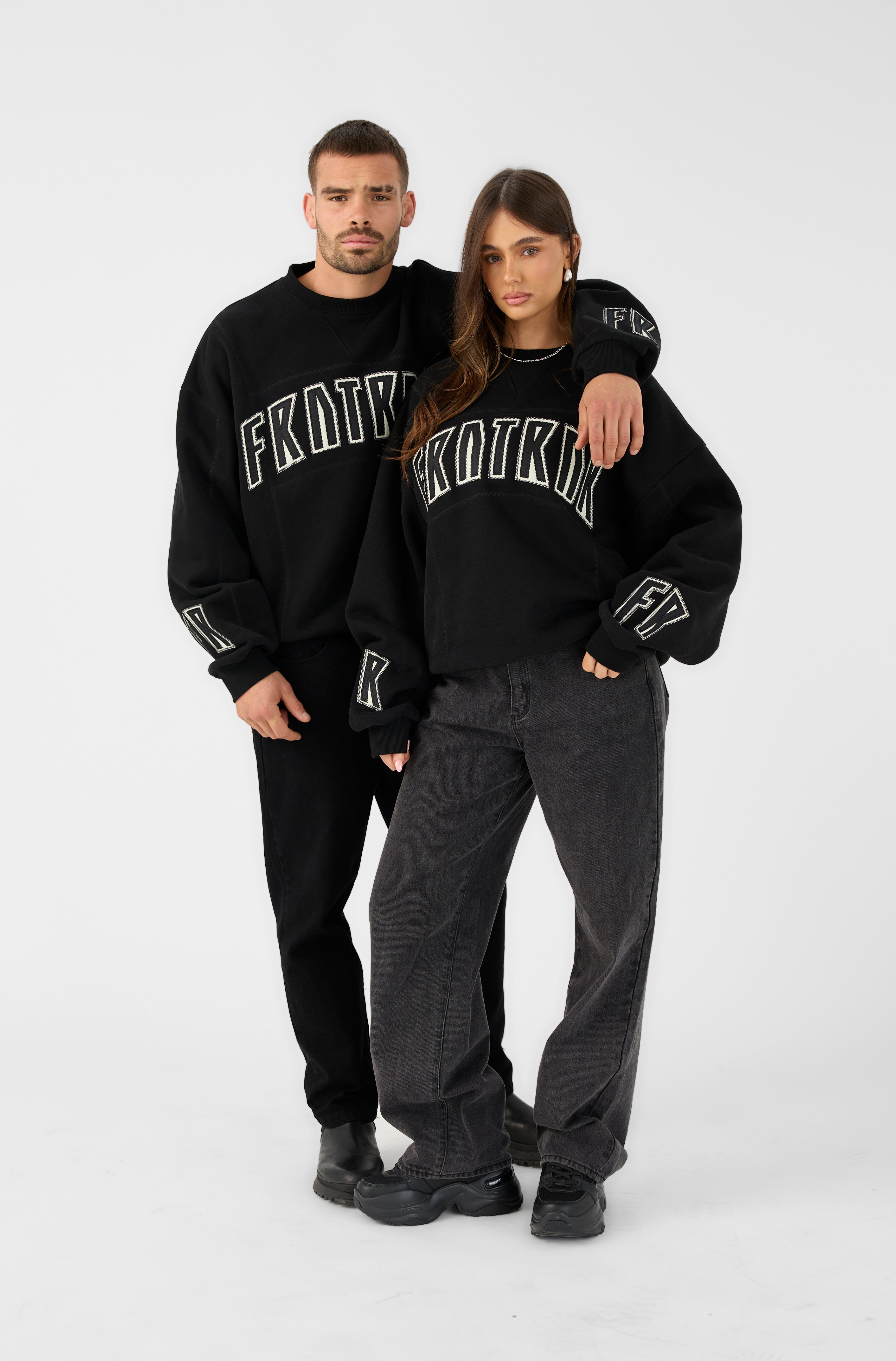 FRNTRNR Black Crewneck Sweatshirt